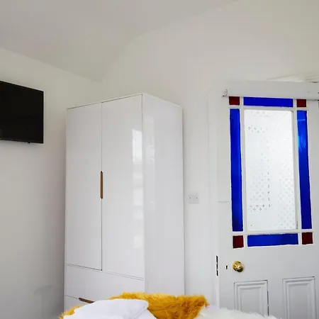Apartment Stylish Period In D6 *